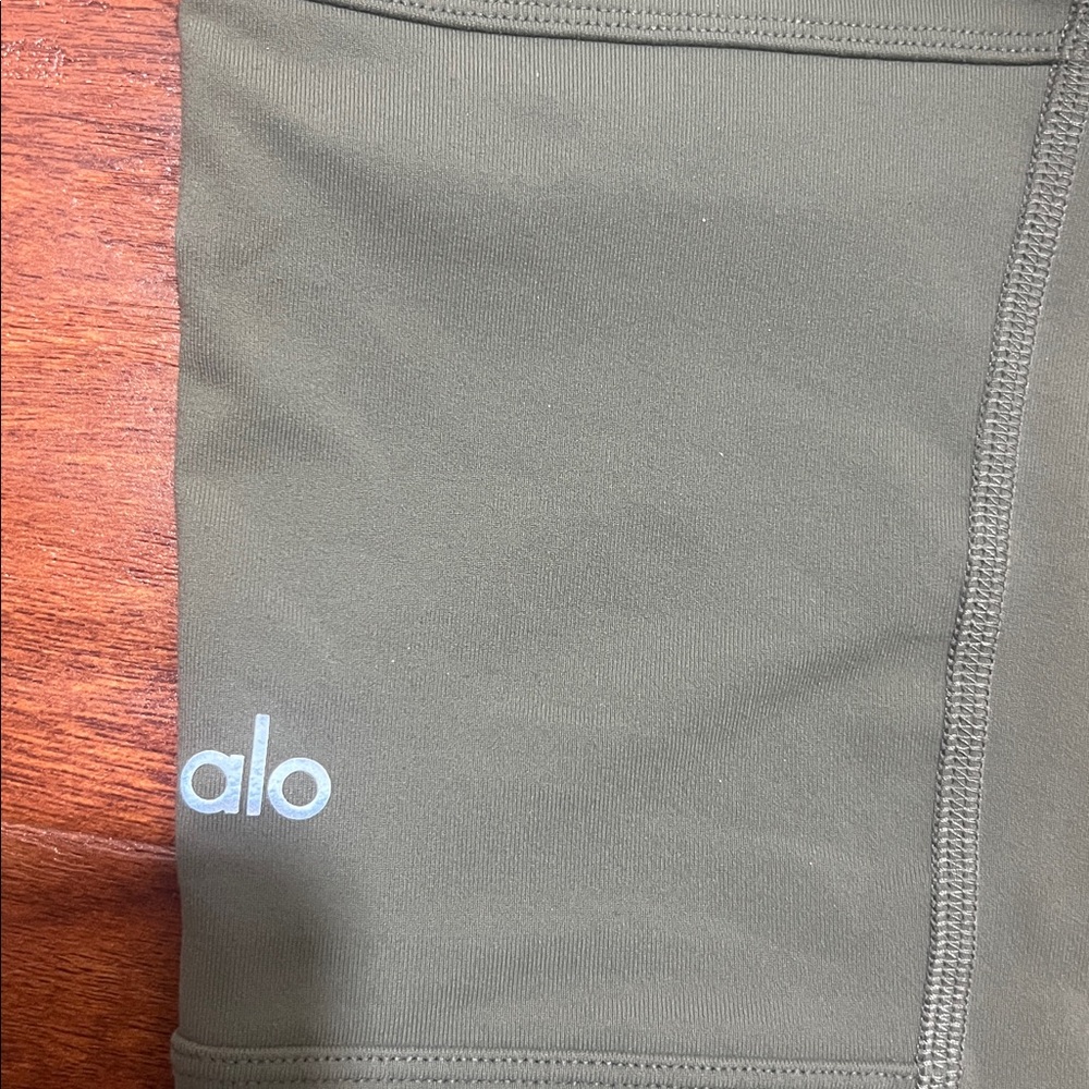 Alo Yoga High Waist Cargo Leggings Olive Green L - Picture 8 of 8